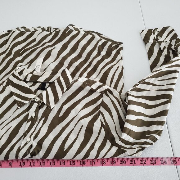 Talbots Womens Aimal Print Button Up Blouse Size L Long Sleeve Light Weight NWT - Picture 6 of 9